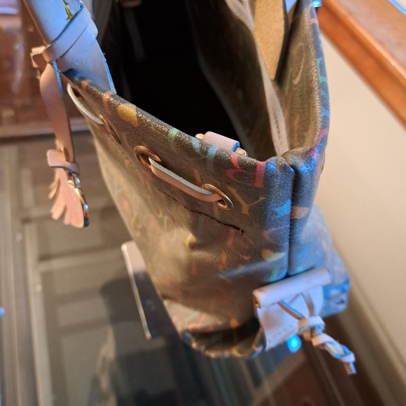 Y2K Dooney and Bourke Bag - Picture 8 of 9